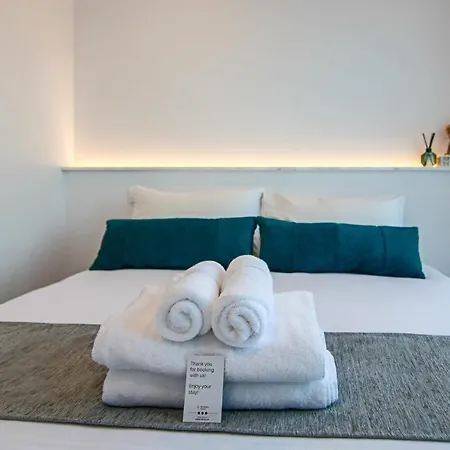 Phaedrus Living Apartman